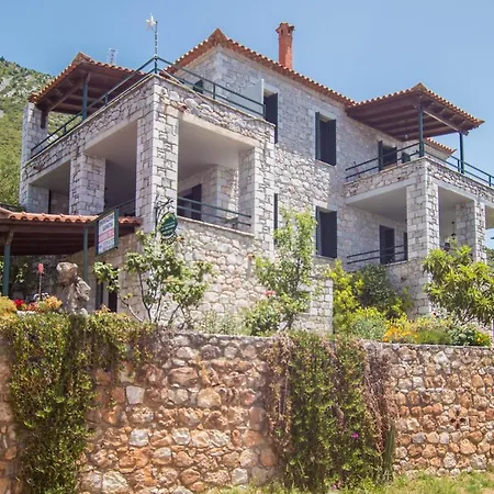 Apartment Laenon Saidona