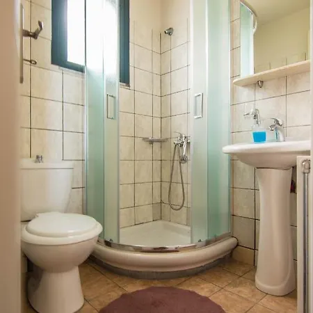 Laenon Apartament *